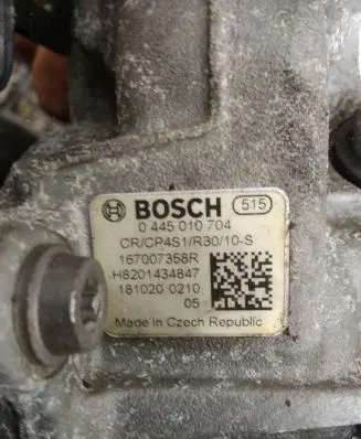 Dacia Sandero Fuel injection high pressure pump 0445010704 1810200210
