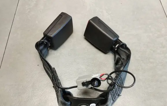Volkswagen Amarok II Rear seatbelt buckle MB3B26611C72BD