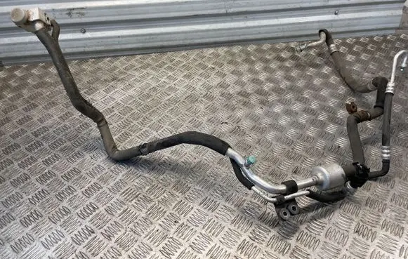 Hyundai Santa Fe Air conditioning (A/C) pipe/hose