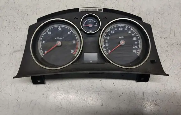 Opel Zafira B Speedometer (instrument cluster) 13230576
