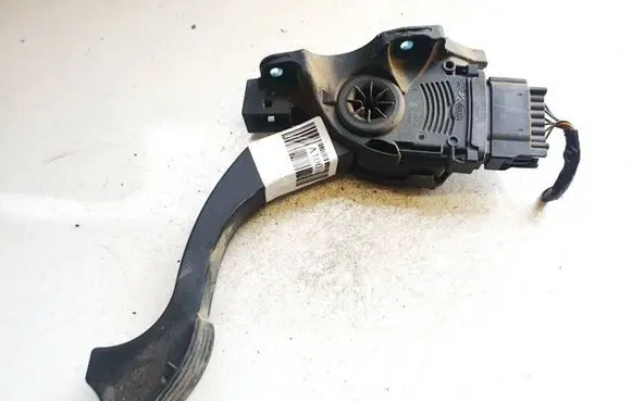 Ford Mondeo MK IV Accelerator throttle pedal 6g929f836rc