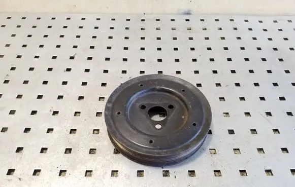 Audi A6 S6 C4 4A Power steering pump pulley 054145255