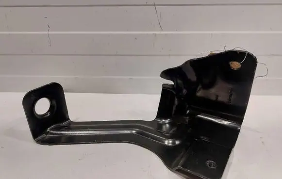 Dodge RAM Intercooler pipe mounting bracket 68269592AA