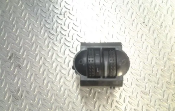 Volkswagen PASSAT B5.5 Headlight level height control switch 3B0941333C