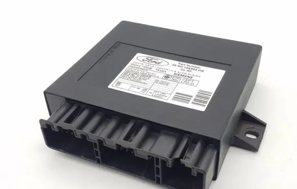 Ford Mondeo MK II Door central lock control unit/module 98AG15K600DB 5WK47230B T83SA