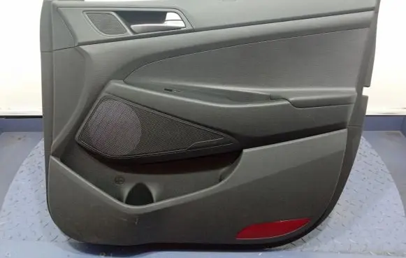 Hyundai Tucson TL Door card panel trim set 82320-D7000