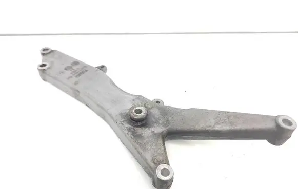 Volvo S80 Engine mounting bracket 6G9N6028AB