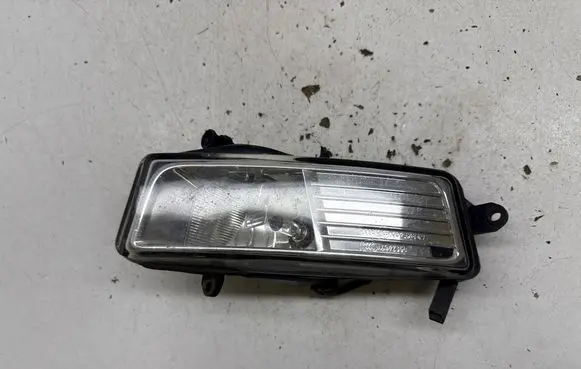 Audi A6 S6 C6 4F Front fog light 16855501