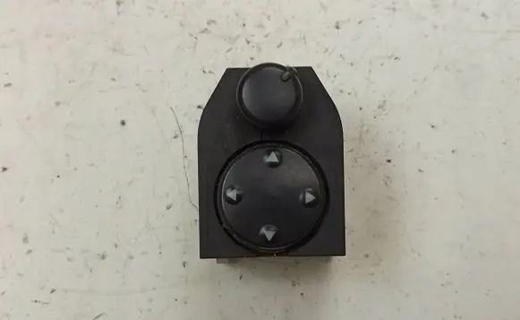 Audi A4 S4 B5 8D Wing mirror switch