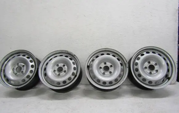 Volkswagen Caddy R15 steel rim 2K0601027B