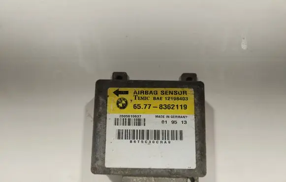 BMW 7 E38 Airbag control unit/module 12198403 3505610637 65778362119