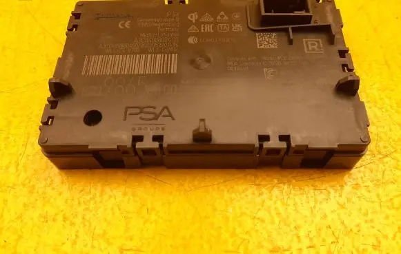 Peugeot 308 Wireless charging module 9833986580 9837716480