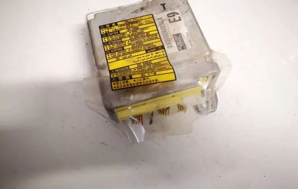 Toyota Prius (XW20) Airbag control unit/module 8917047390 89170-47390