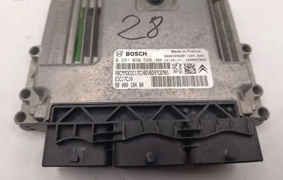 Citroen C4 II Engine control unit/module 0281030548 9666729580 9808016480