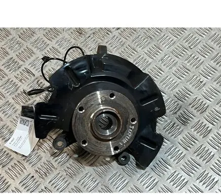 Suzuki Vitara (LY) Front wheel hub 81M0