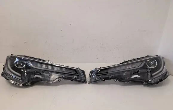 Toyota Corolla E210 E21 Headlights/headlamps set 8111002S70 90119225 8115002S70