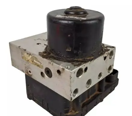 Volkswagen Golf IV ABS Pump 1J0614217C 1J0907379H