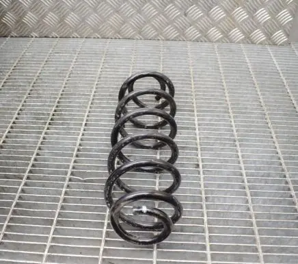 Audi Q3 8U Rear coil spring