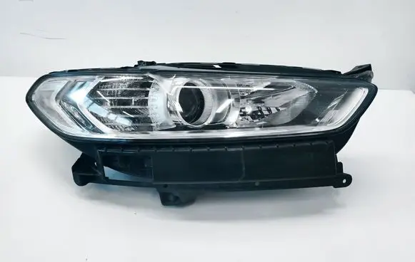 Ford Mondeo MK V Headlight/headlamp
