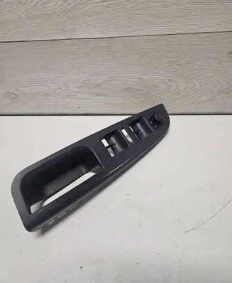 Volkswagen Golf VI Electric window control switch 1K4868049C