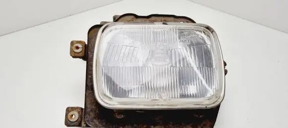 Mitsubishi Canter Headlight/headlamp 02104R20