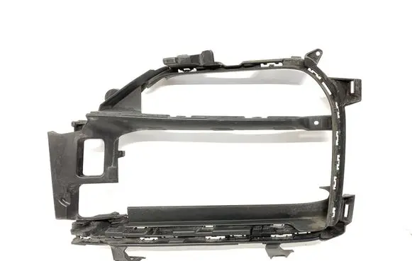 Porsche Cayenne (9Y0 9Y3) Front bumper lower grill 9Y0807682F