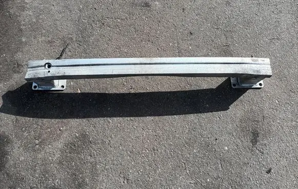 Citroen C4 II Front bumper cross member