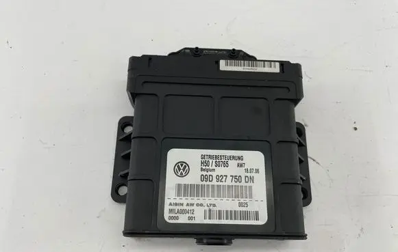 Volkswagen Touareg I Gearbox control unit/module 09D927750DN H50S0765 MLLA000412