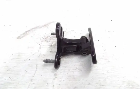Mercedes-Benz E A207 Front door upper hinge