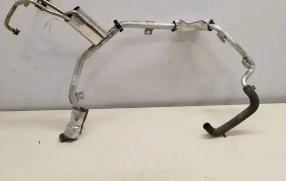 Audi A8 S8 D4 4H Engine coolant pipe/hose 4H0121485AC 079121070CK