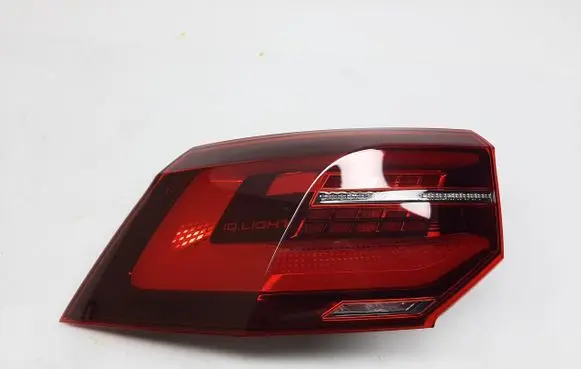 Volkswagen Golf VIII Rear/tail lights 5H0945207A