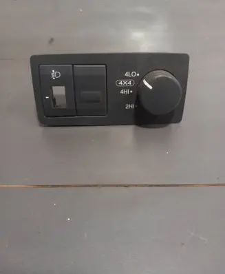 KIA Sorento Differential lock switch 612w16240