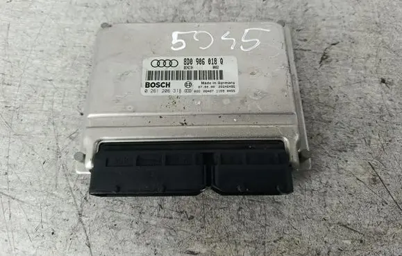 Audi A4 S4 B5 8D Engine control unit/module ECU 