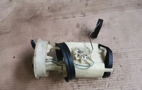 Fuel level sensor