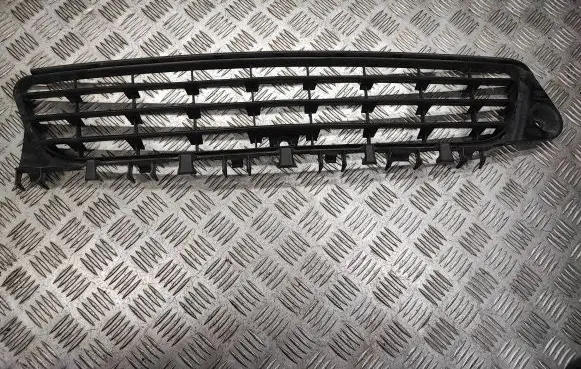 Opel Signum Front bumper lower grill 900000002
