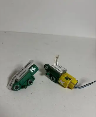 Volkswagen PASSAT B6 Airbag deployment crash/impact sensor 3C0909606 331324