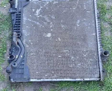 BMW X5M E70 Coolant radiator