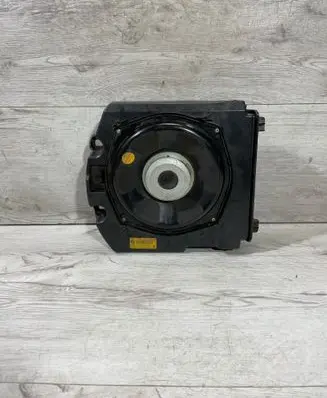 BMW 7 F01 F02 F03 F04 Subwoofer speaker 9151966 18820010 07860241