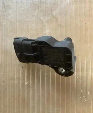 Chevrolet Captiva Air pressure sensor 55568176 0281006052