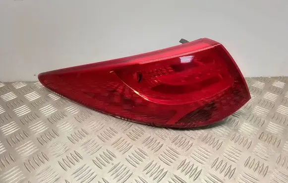 Hyundai Tucson TL Rear/tail lights 924012S02