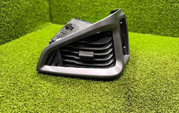 Dashboard side air vent grill/cover trim