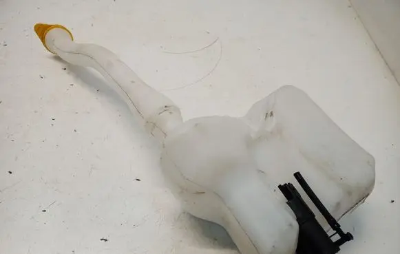 Renault Master III Windshield washer fluid reservoir/tank 289100406R