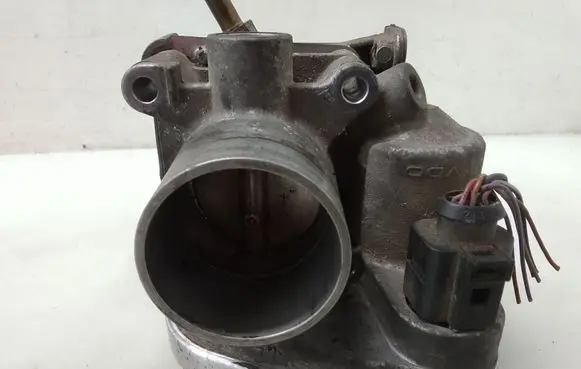 Seat Ibiza III (6L) Throttle valve 036133062N