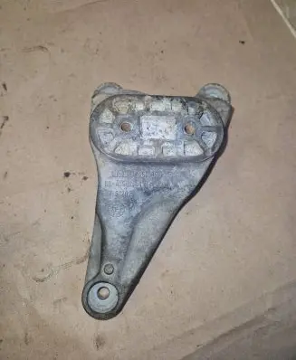 Audi A6 S6 C6 4F Gear shift cable bracket 4F0399115AR