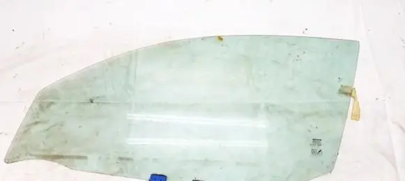 Nissan Primera Front door window glass four-door