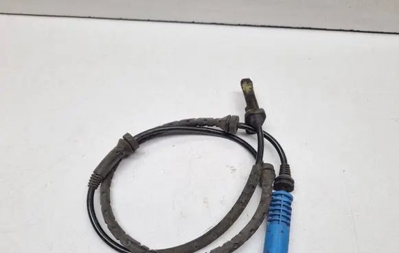 BMW X3 E83 ABS brake wheel speed sensor 
