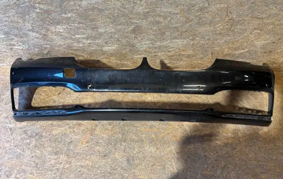 BMW 7 G11 G12 Front bumper 7357226 K017TTT