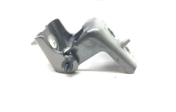 Peugeot 208 Rear door lower hinge