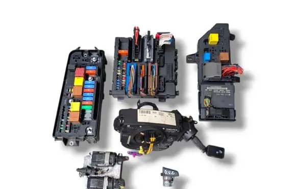Opel Vectra C Engine ECU kit and lock set 5WK9441 55558540