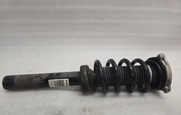 Volvo XC90 Front shock absorber/damper 31476453